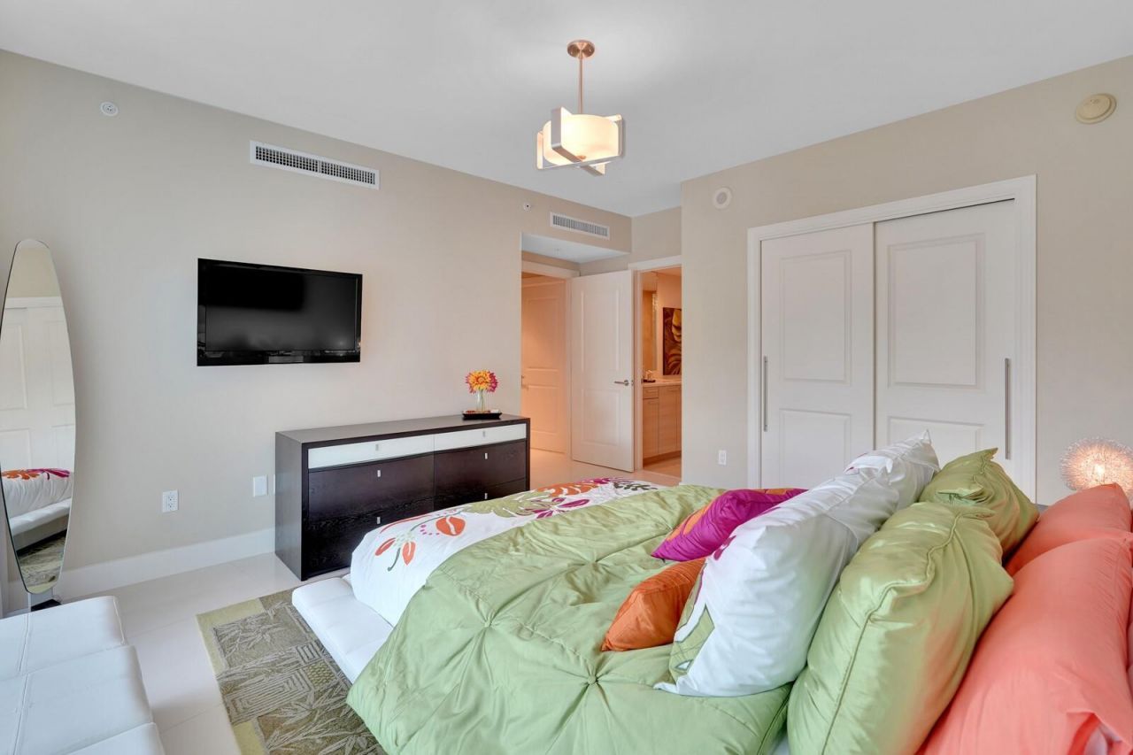 1 Ocean Boulevard N, Unit 607, Pompano Beach, FL 33062 Photo