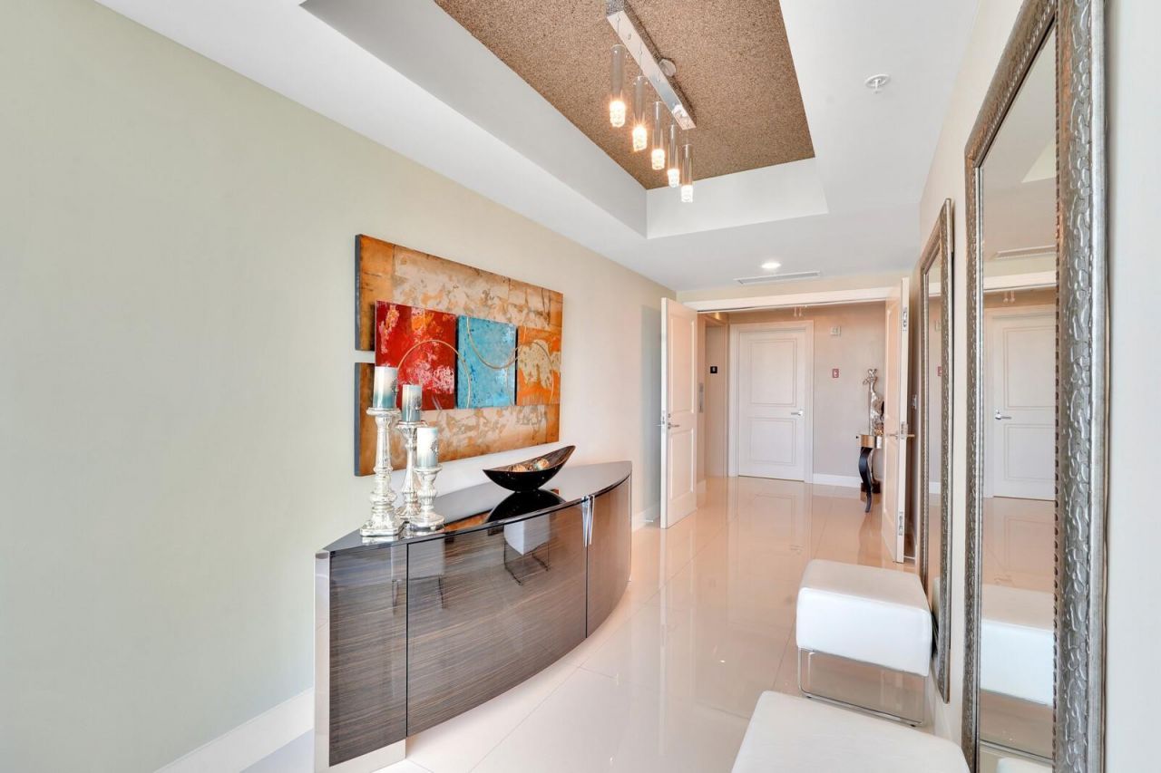 1 Ocean Boulevard N, Unit 607, Pompano Beach, FL 33062 Photo