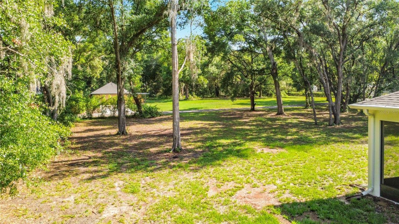 1549 Lewis Road, Fruitland Park, FL 34731 Photo
