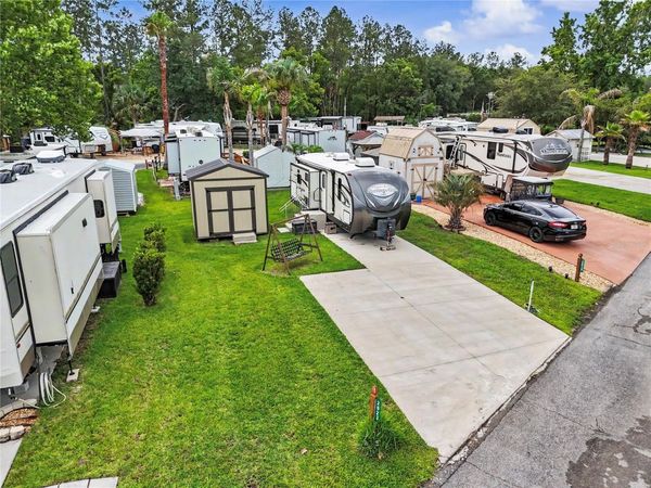 2923 NE 104TH AVENUE , SILVER SPRINGS, FL 34488