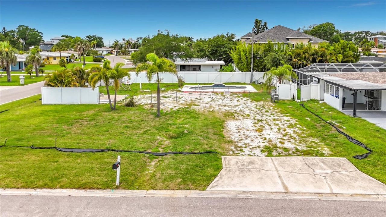 2464 Del Rio Way, Dunedin, FL 34698 Photo