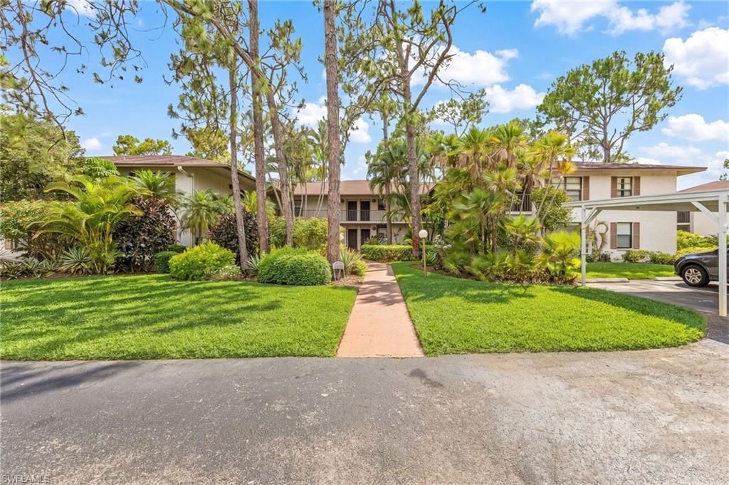 1733 Courtyard Way, Unit B205, Naples, FL 34112 Photo