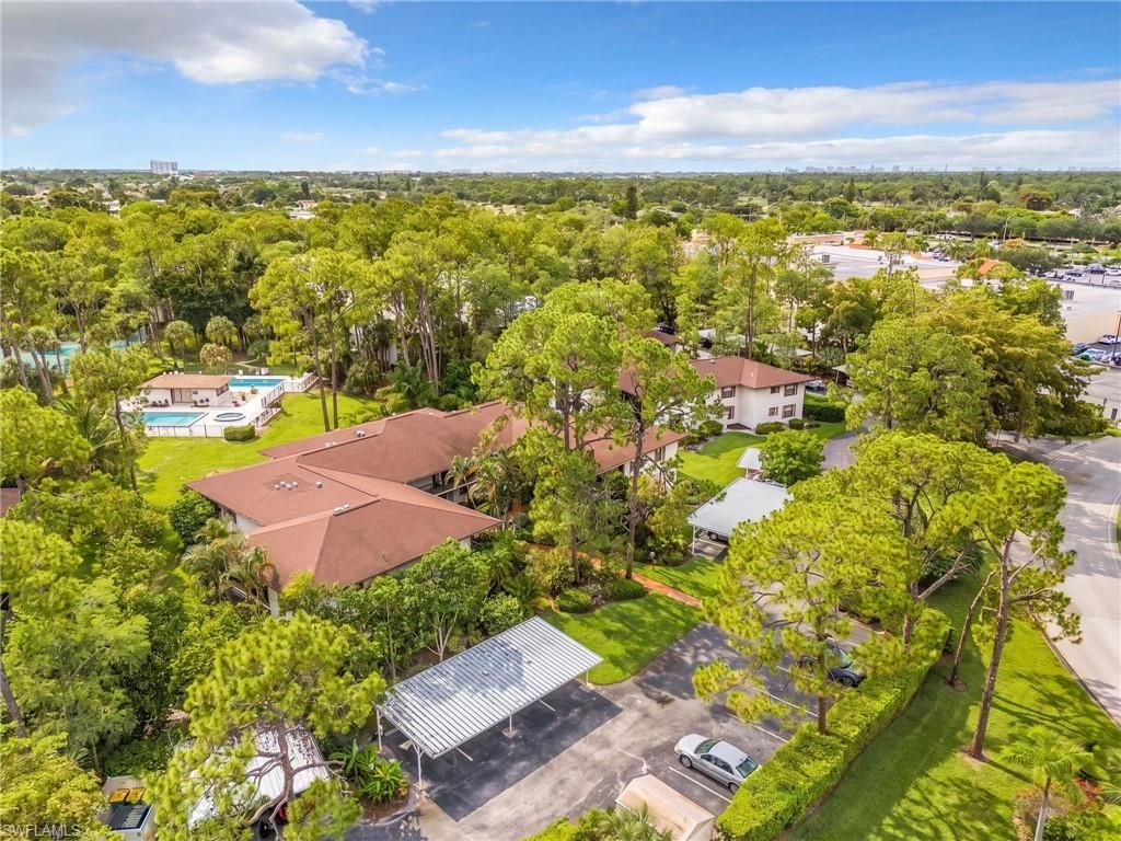 1733 Courtyard Way, Unit B205, Naples, FL 34112 Photo