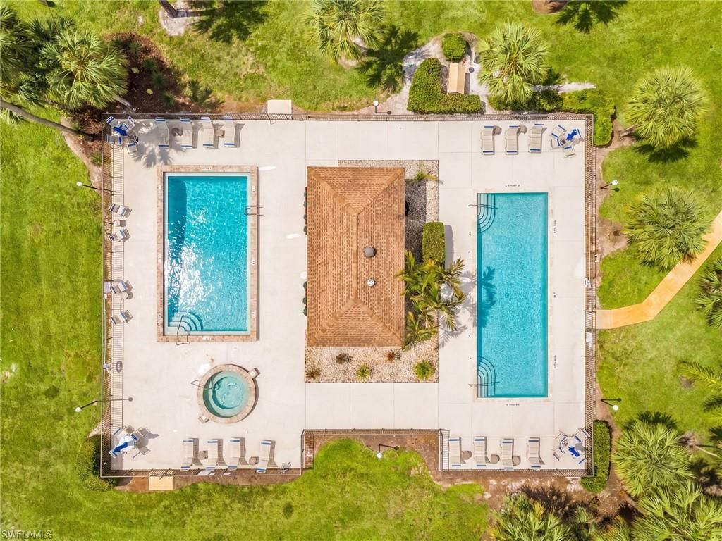 1733 Courtyard Way, Unit B205, Naples, FL 34112 Photo