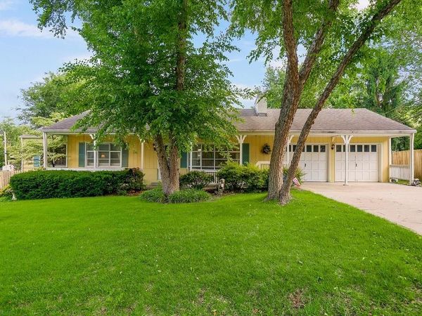 5327 W 60th Terrace, Mission, KS 66205