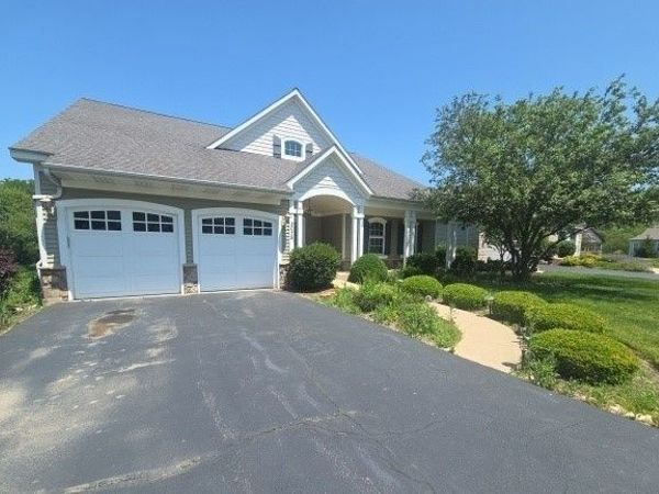 3075 Trillium Court W, Aurora, IL 60506