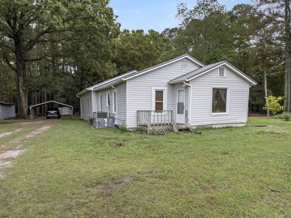 8988 Old Tullahoma Rd , Estill Springs, TN 37330