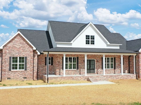 106 Settlers Trce , Tullahoma, TN 37388