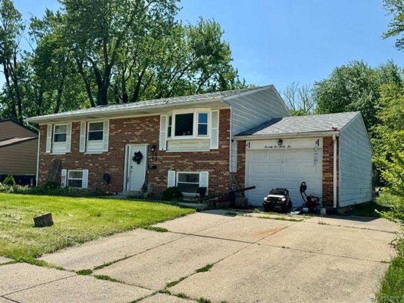 7232 Cosner Drive, Huber Heights, OH 45424 Photo 3