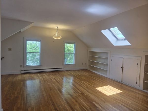 14 Hawkes St, Unit 2, Marblehead, MA 01945