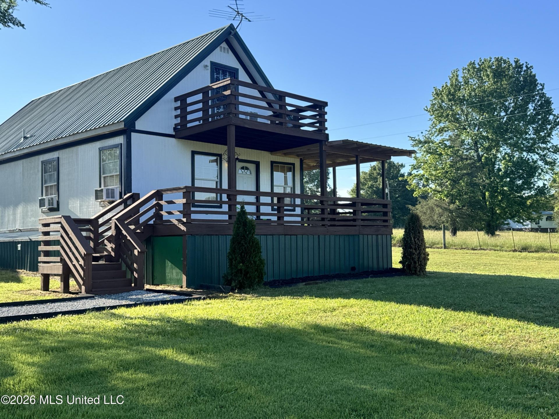 50 Shamrock Loop, Byhalia, MS 38611 Main Photo
