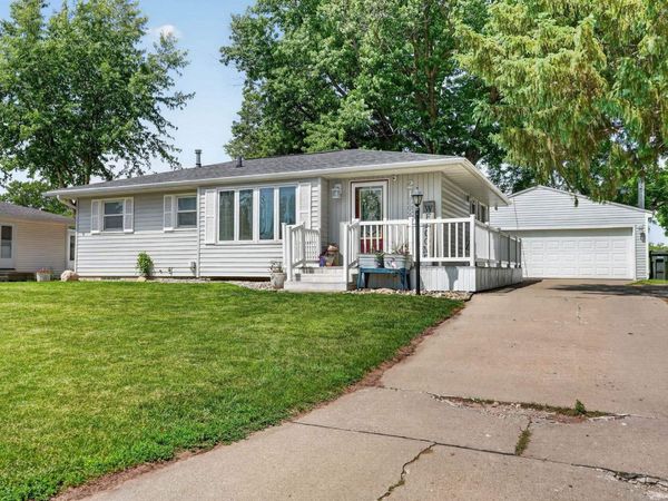 2138 Casper Avenue, Waterloo, IA 50701