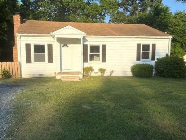 740 Log Cabin Drive , Gastonia, NC 28054