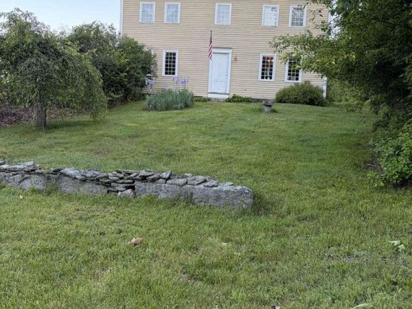 114 Dearborn Road, Epping, NH 03042