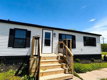 12335 Sharp Street , Springville, NY 14141