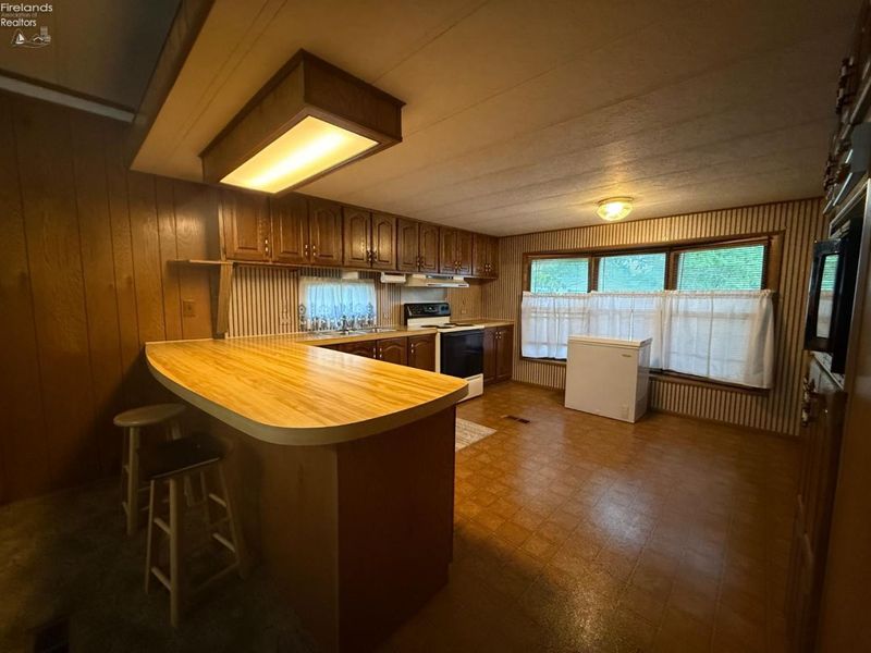 25 E Bass Circle, Marblehead, OH 43440 Photo 16