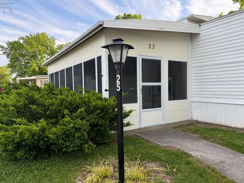 25 E Bass Circle, Marblehead, OH 43440 Photo 4
