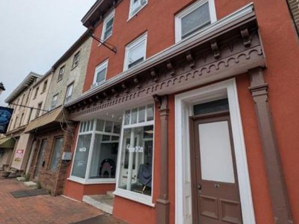10 S MAIN STREET , SMYRNA, DE 19977