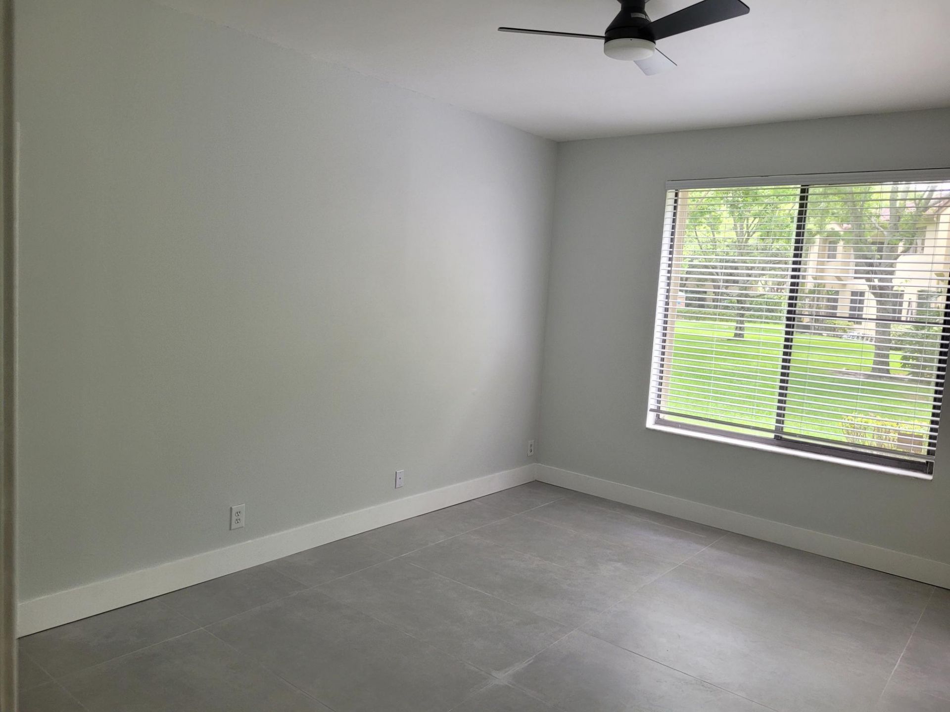 10535 NW 10th Street, Unit B-129, Plantation, FL 33322 Photo