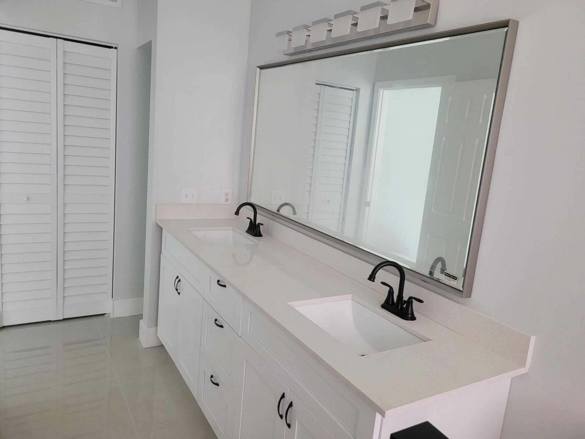10535 NW 10th Street, Unit B-129, Plantation, FL 33322 Photo