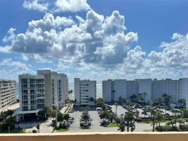 3581 S Ocean Boulevard, Unit 9a, South Palm Beach, FL 33480