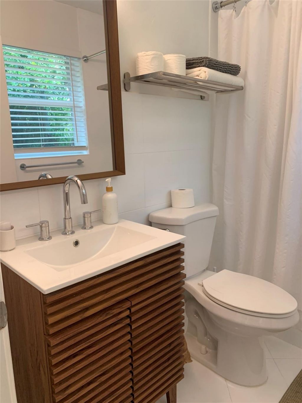 801 SW 10th Street, Unit 2, Fort Lauderdale, FL 33315 Photo