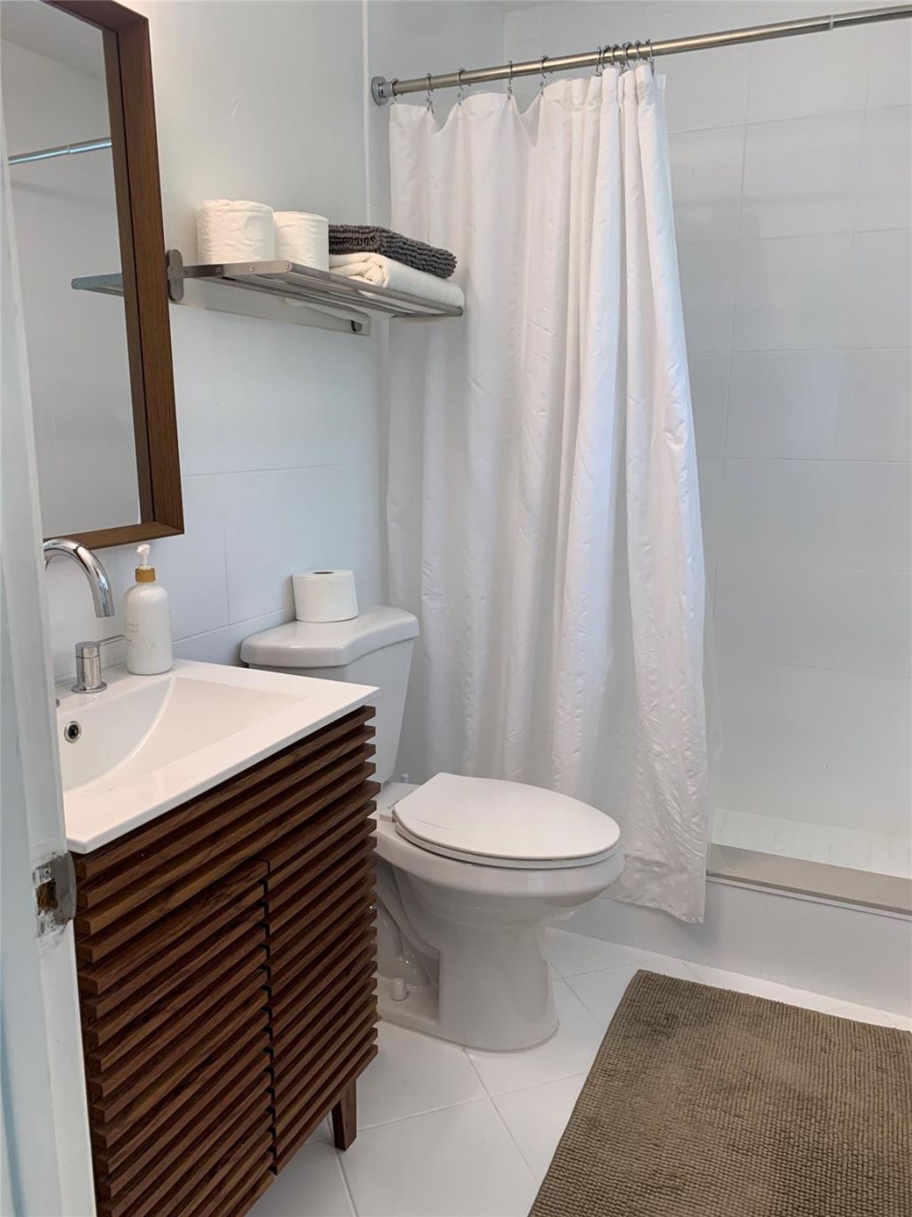 801 SW 10th Street, Unit 2, Fort Lauderdale, FL 33315 Photo
