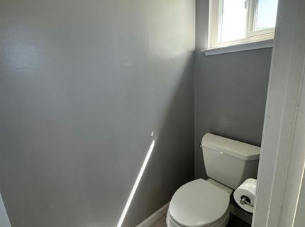 8700 Brittany Park Dr, Sacramento, CA 95828 Photo