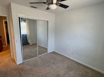 8700 Brittany Park Dr, Sacramento, CA 95828 Photo