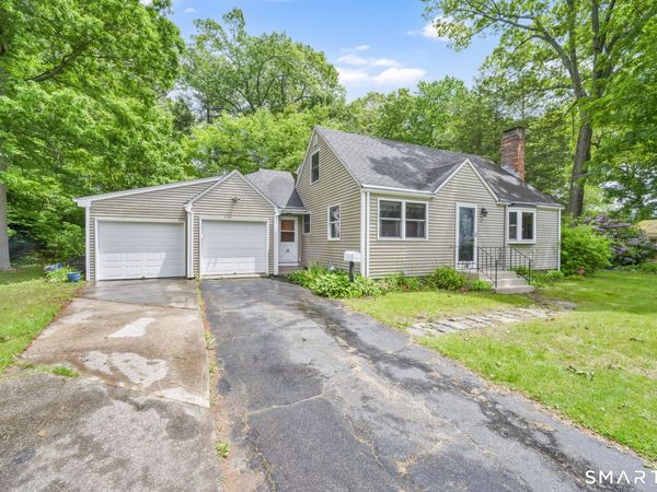 40 Shadycrest, East Hartford, CT 06118