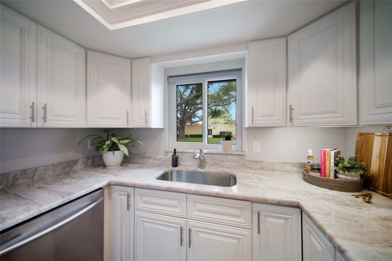 1317 57th Street W, Bradenton, FL 34209 Photo