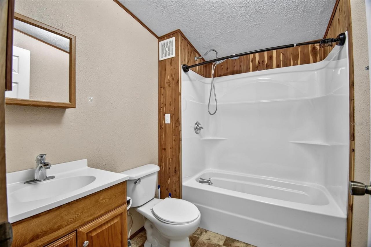 156 Kingfish Road, Pomona Park, FL 32181 Photo