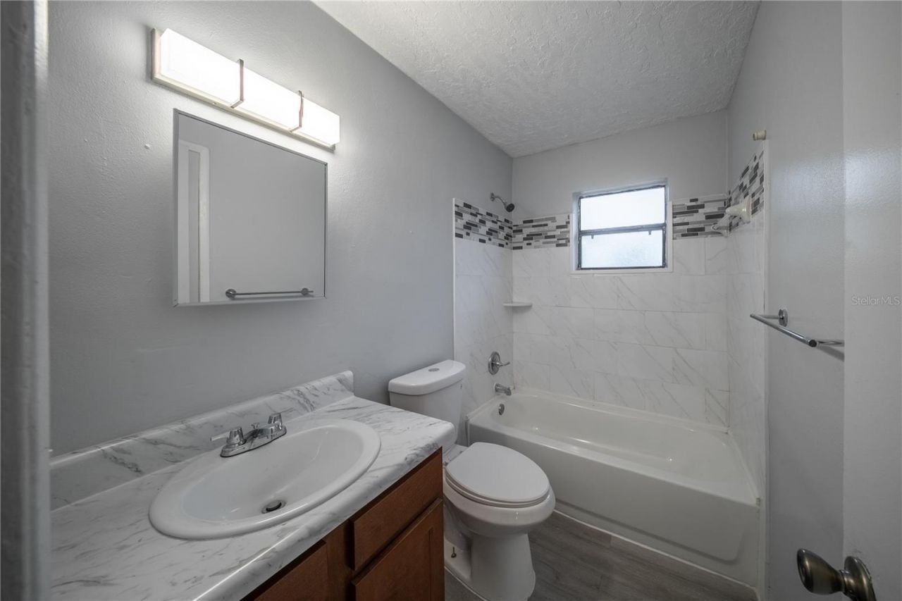 1706 N 29th Street , Fort Pierce, FL 34947 Photo