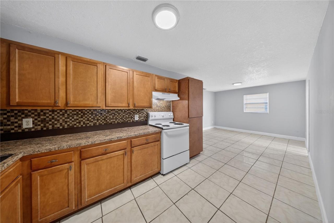 1706 N 29th Street , Fort Pierce, FL 34947 Photo