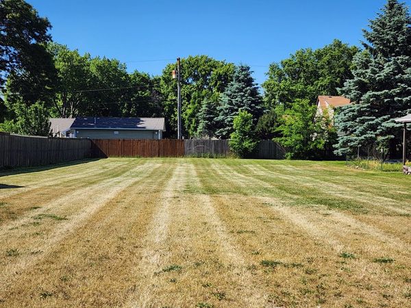 97 W Pine Avenue , Cortland, IL 60112