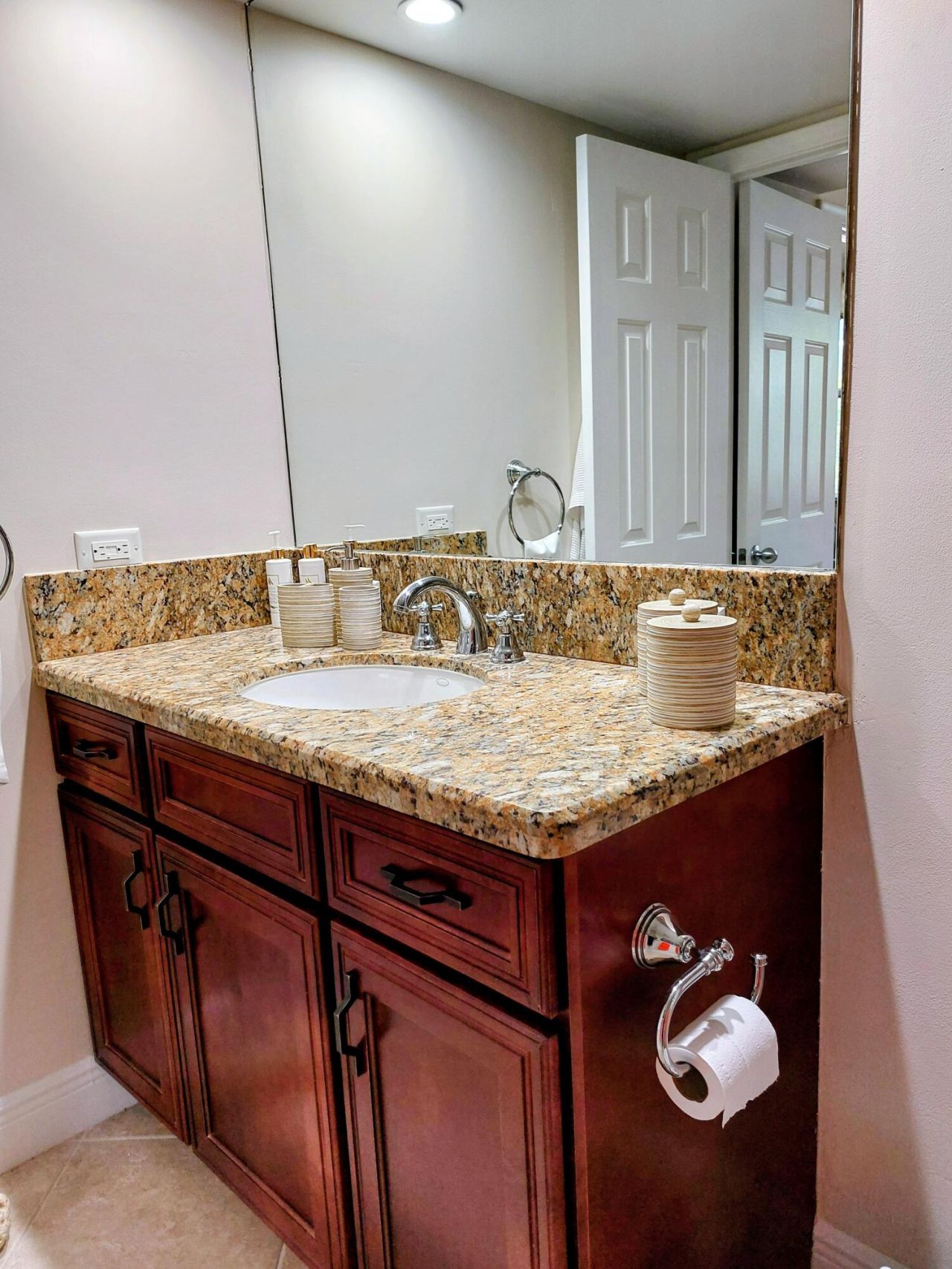 2000 S Ocean Boulevard, Unit Lc, Lauderdale by the Sea, FL 33062 Photo