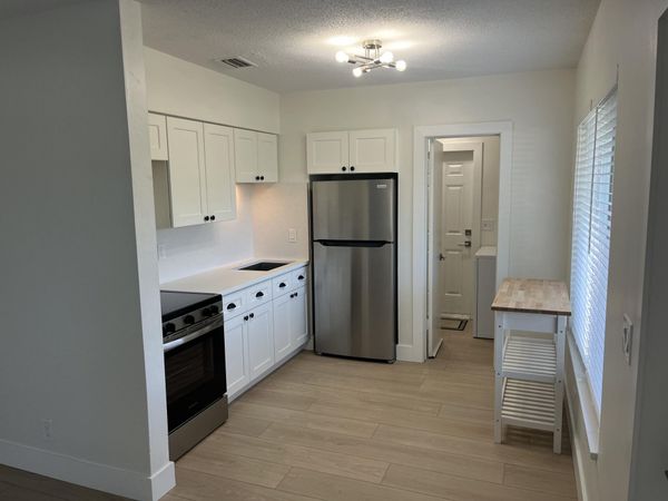 196 NE 28th Street, Boca Raton, FL 33431