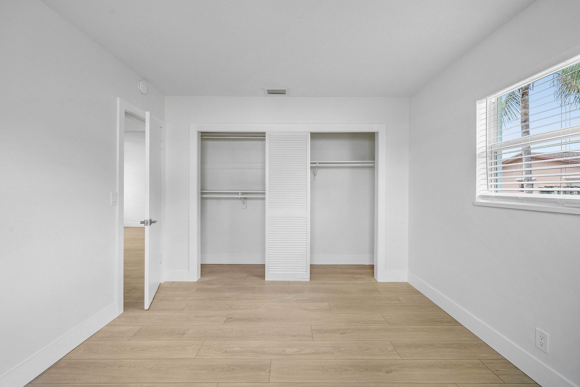 196 NE 28th Street, Boca Raton, FL 33431 Photo