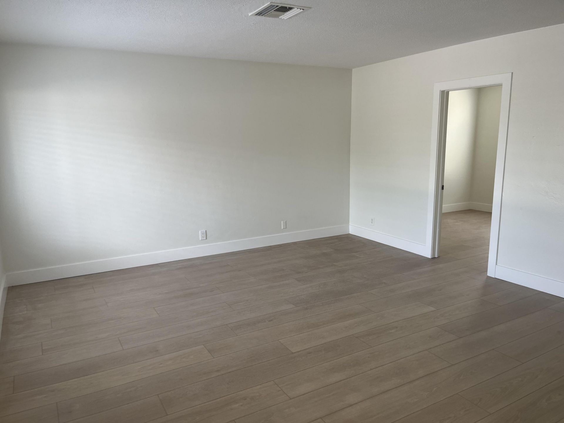 196 NE 28th Street, Boca Raton, FL 33431 Photo