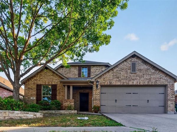 417 Hackberry Drive, Fate, TX 75087