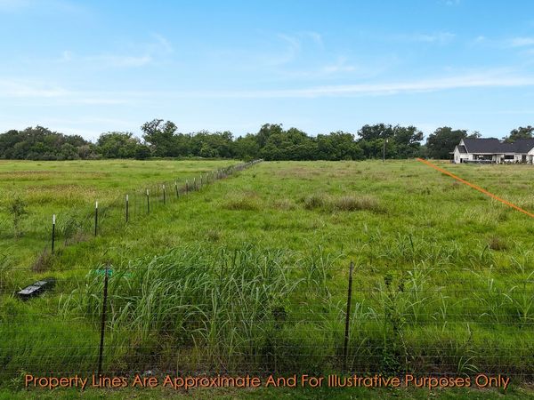 1448 County Road 6712 Tract B, Lytle, TX 78052