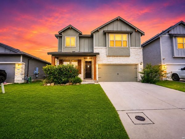 13311 Badlands Bnd, St Hedwig, TX 78152