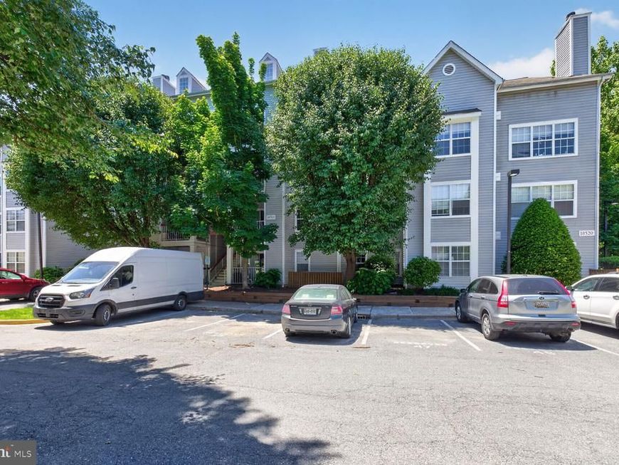 18518 Boysenberry Drive, Unit 223, Gaithersburg, MD 20879 Main Photo