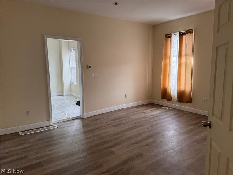 2233 W 98th, Cleveland, OH 44102 Photo 12