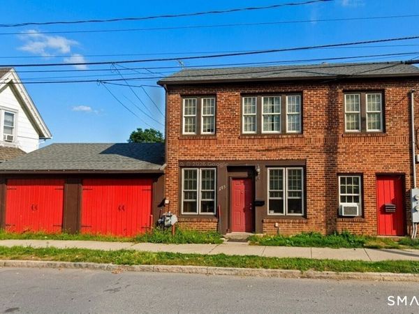 393 Colony, Meriden, CT 06450