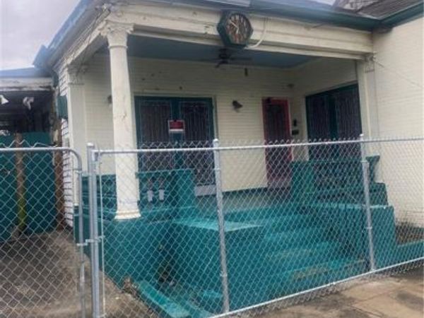 1116 HENRIETTE DELILLE Street, New Orleans, LA 70116