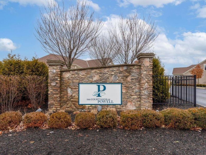 76 Courtyard Crossing Drive , Powell, OH 43065 Photo 10