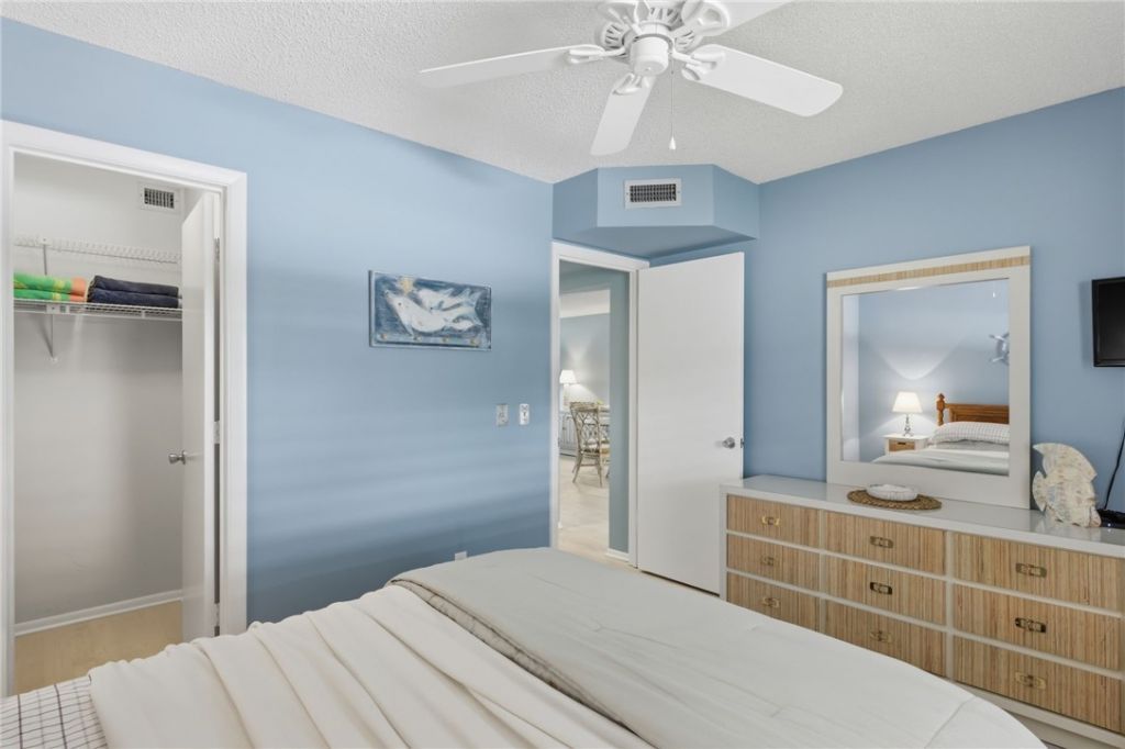 29 Plantation Drive, Unit 202, Vero Beach, FL 32966 Photo