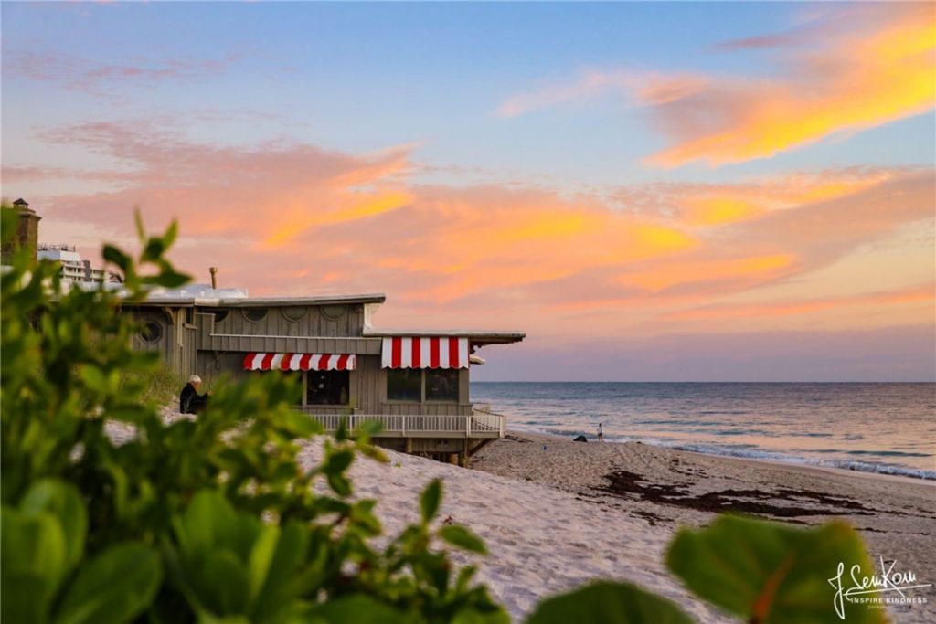 29 Plantation Drive, Unit 202, Vero Beach, FL 32966 Photo