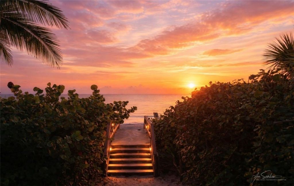 29 Plantation Drive, Unit 202, Vero Beach, FL 32966 Photo